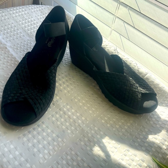 🌸Faded Glory memory foam black high heel open toe shoes with stretch - Picture 3 of 7
